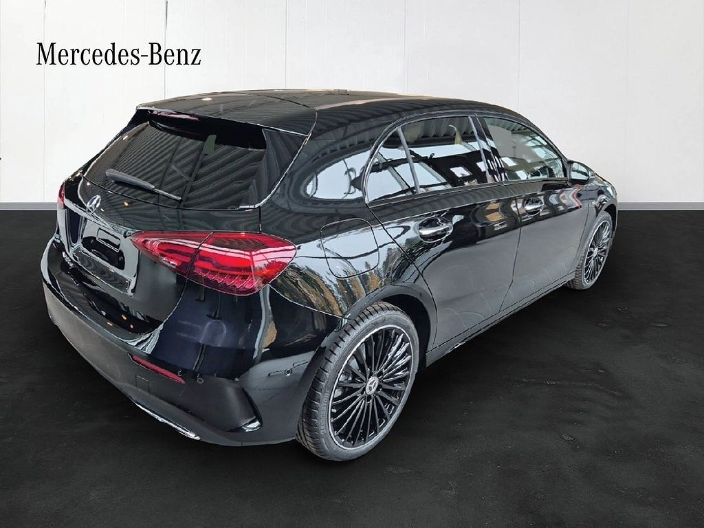 Mercedes-Benz A 2026 - miniatyr 4