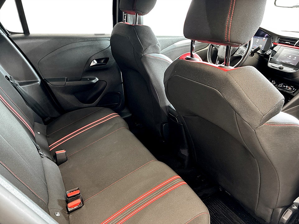 Bild på Opel Corsa-e GSI 50kWh 136hk Aut B-KAMERA CARPLAY