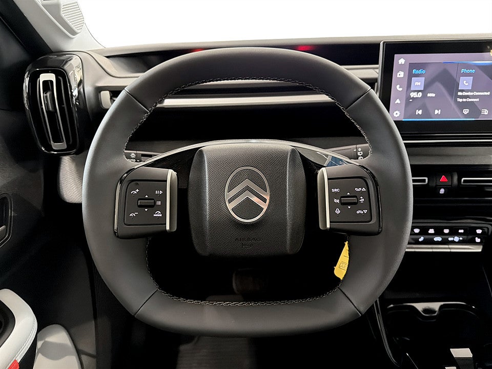 Bild på Citroën C3 MAX Hybrid 110hk - OMGÅENDE LEVERANS!