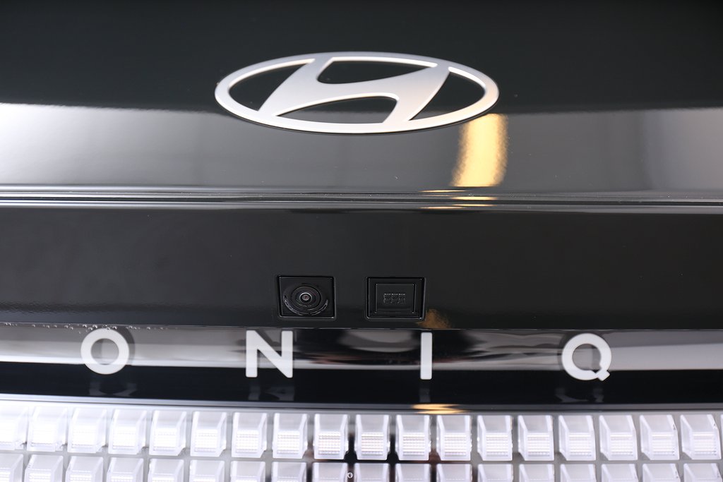 Hyundai IONIQ 6 Advanced, soltak, 20" fälgar 2023
