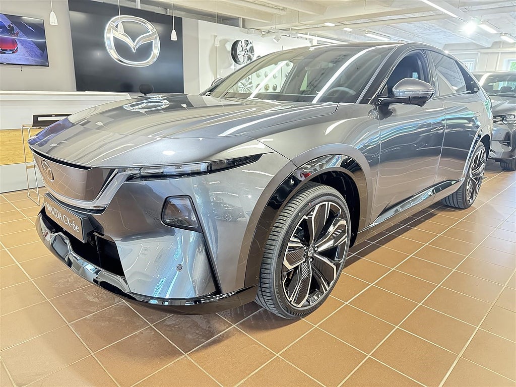 Mazda CX-6e 258 hk, 78 kWh, Takumi, svart interiör, 21tum fälgar