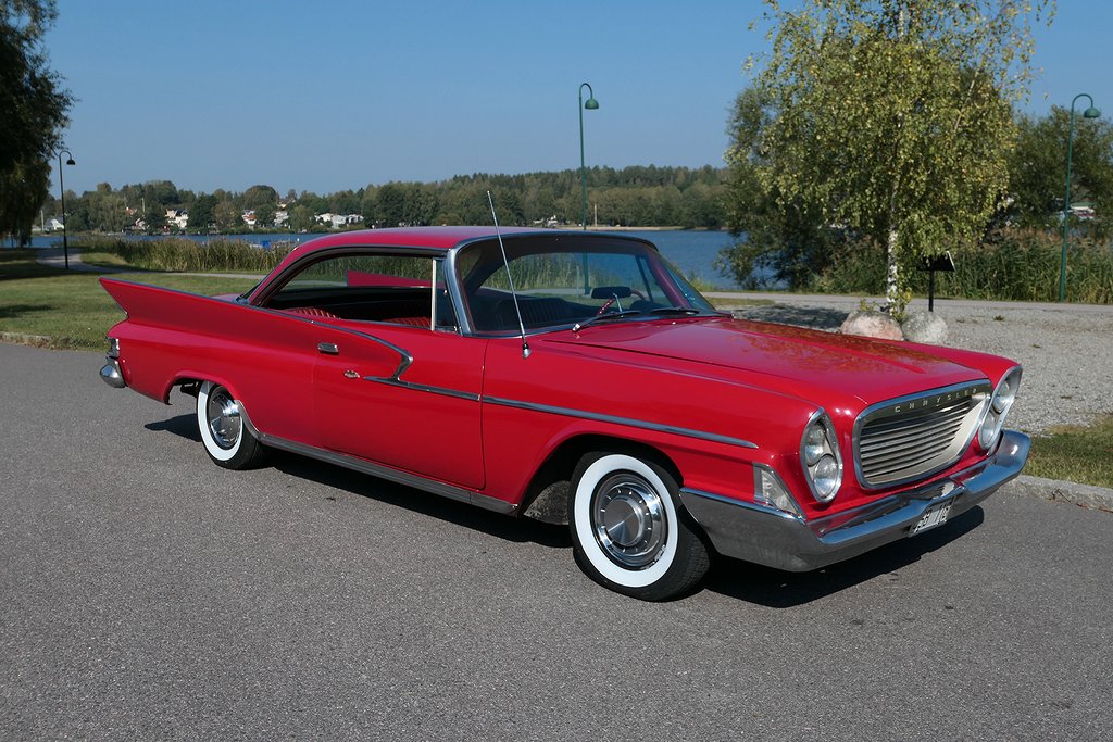 Chrysler Newport 2DR HT