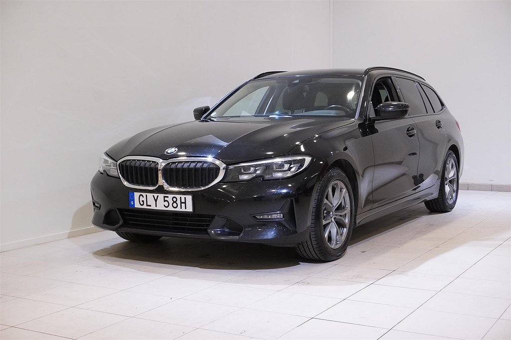 BMW 320 d xDrive Touring Sportline Dragkrok PDC LED