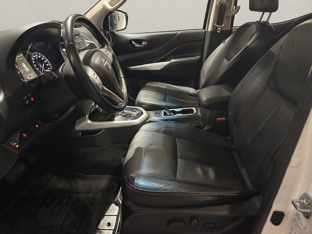 Nissan Navara Dubbelhytt 2.3 dCi 4WD Euro 6 - bild 10