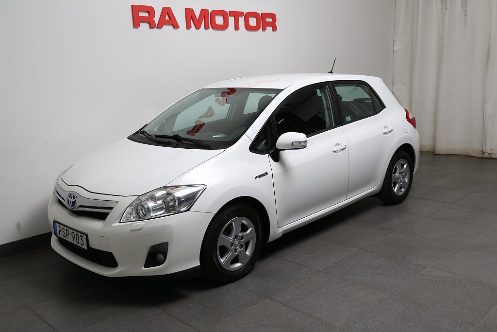 Toyota Auris 1,8 Hybrid e-CVT Plus 136hk Aut Motorvärmare 2011
