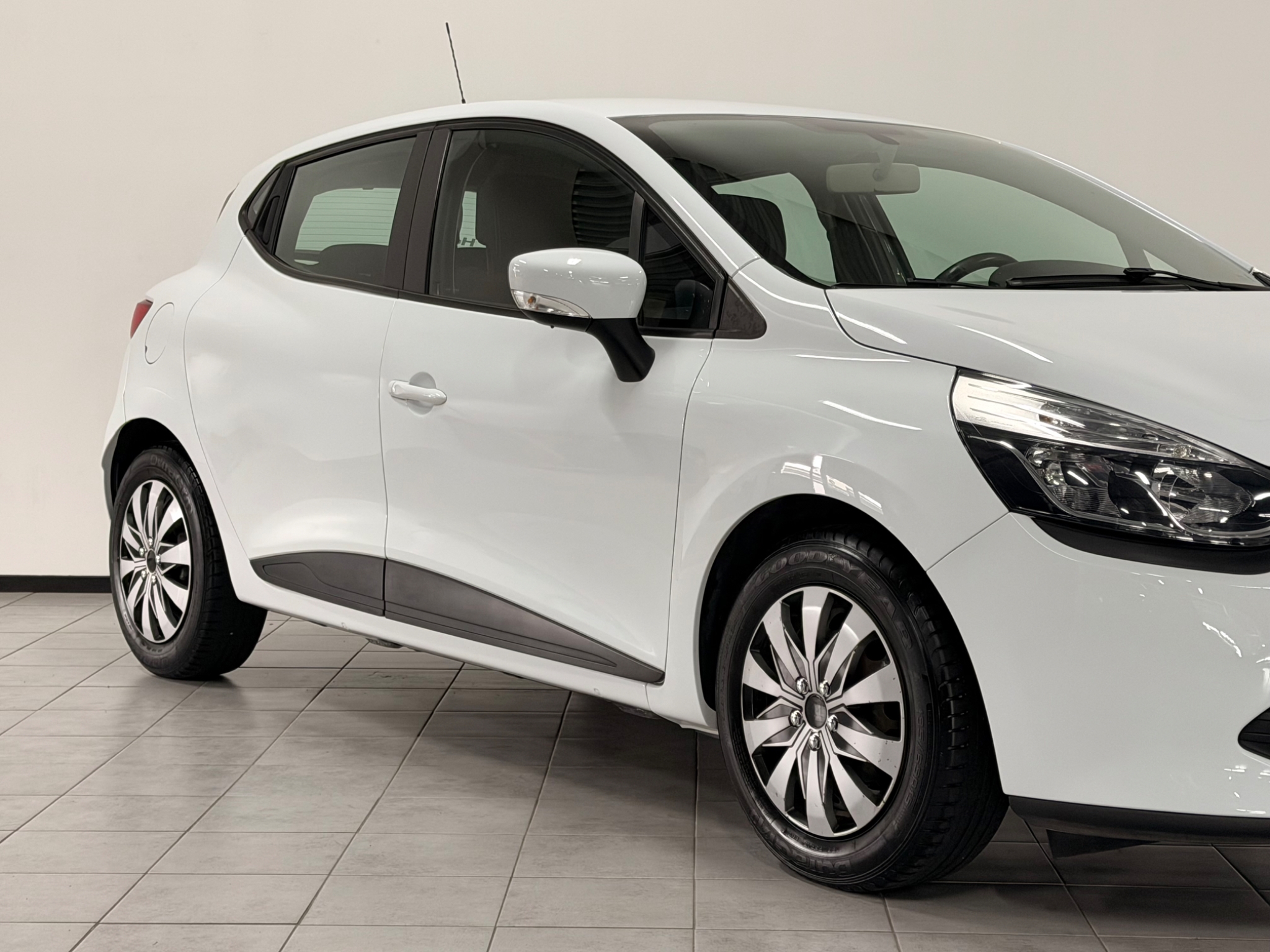 Renault Clio 1.2 2013, bild 2/57