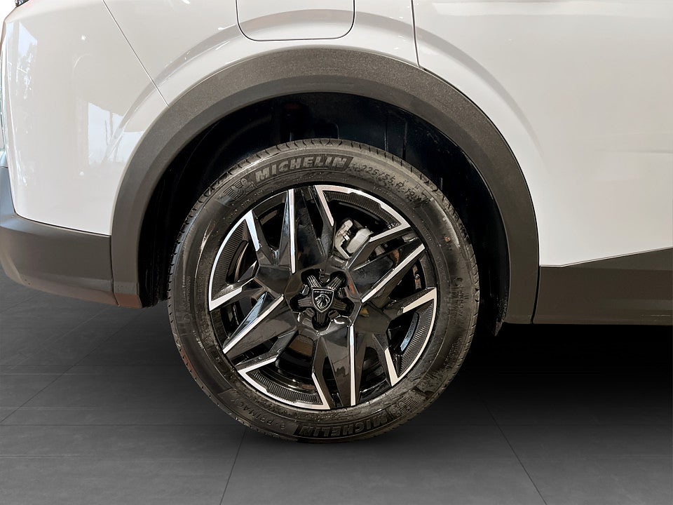 Bild på Peugeot 5008 GT Hybrid 145hk Aut PL 24 MÅN