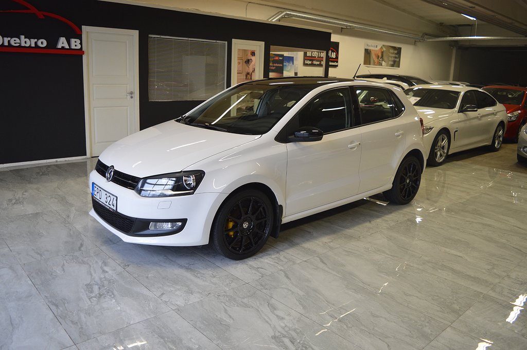 Volkswagen Polo 1.2 TSI Comfortline / 2-Ägare / Låga Mil / Nyservad & Ny Besikta