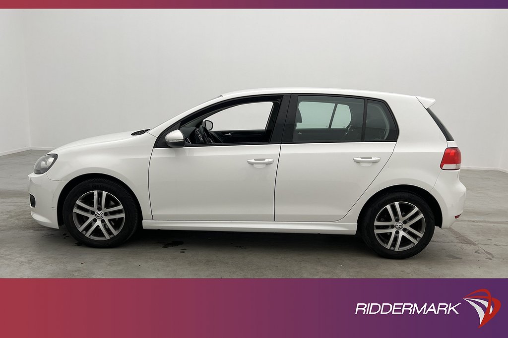 Volkswagen Golf 2.0 TDI 140hk Dark Label Farthållare Drag