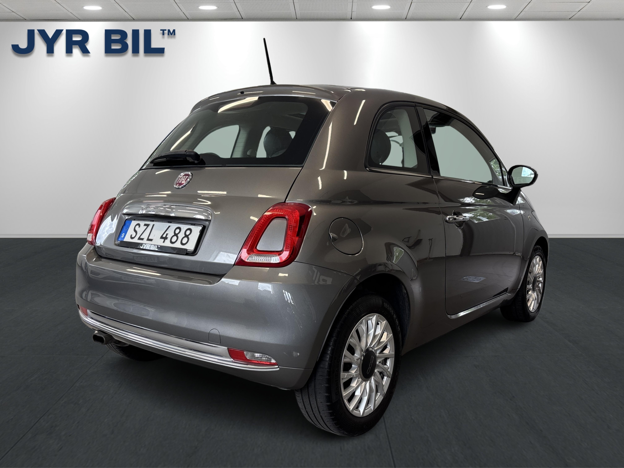 Fiat 500 1.2 8V Lounge Euro 6 / Pano 2016, bild 3/48