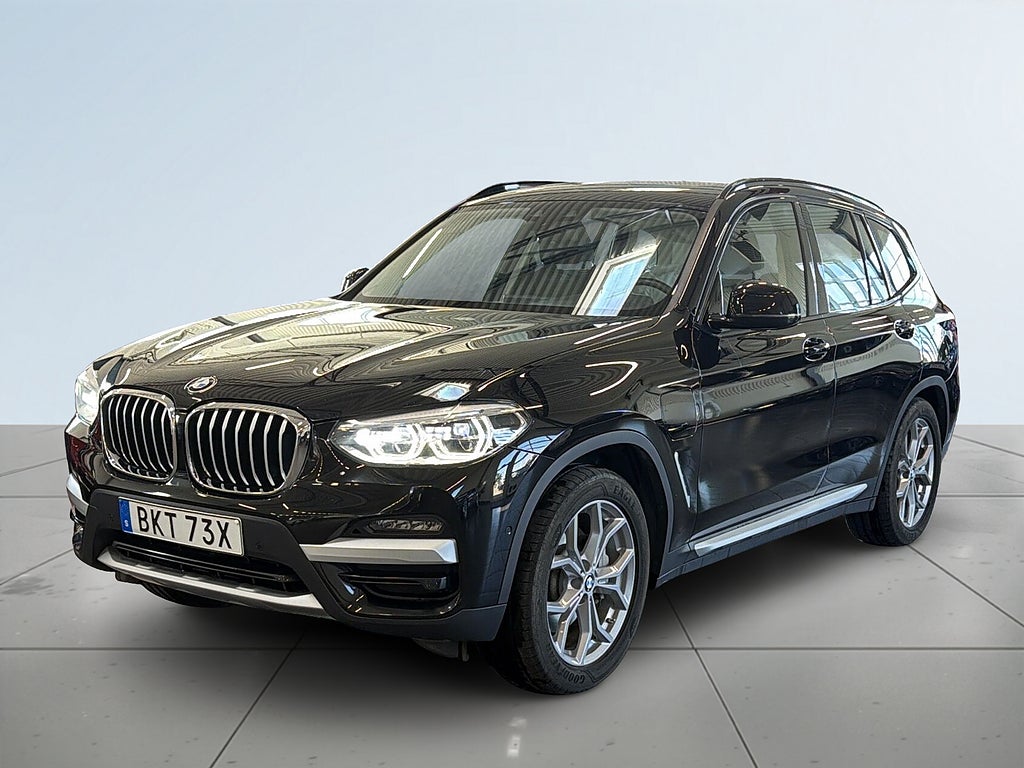 BMW X3 xDrive30e Steptronic S&V-Hjul/Drag/Pano/Kamera/MOMS