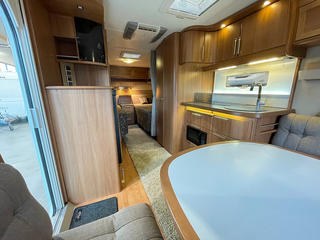 Kabe Ametist 560 GLE KS /Solcell/AC/ALDE/Markis/Långbädd - Kabe