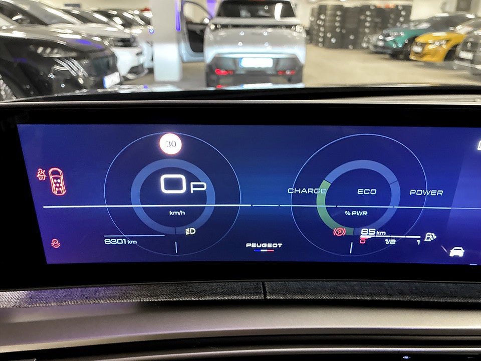 Bild på Peugeot 5008 GT Hybrid 145hk Aut 7-SITS B-KAMERA CARPLAY