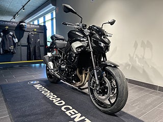 Kawasaki Z900 / Endast 46 mil!