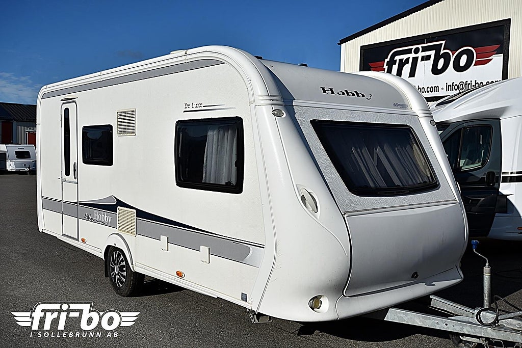 Hobby 490 KMF De Luxe, Barnkammare