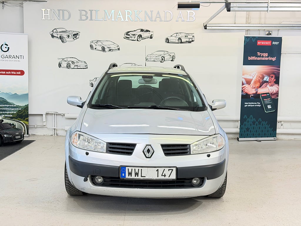 Renault Mégane Grandtour 1.6 Ny Servad Ny Besiktad Automat 113HK