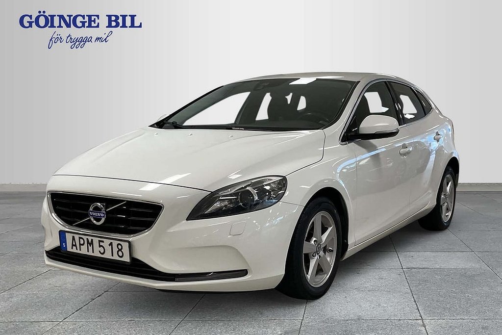 Volvo V40 T2 Your Momentum Drag/ Teknik Sensus 7\"/ Värmare