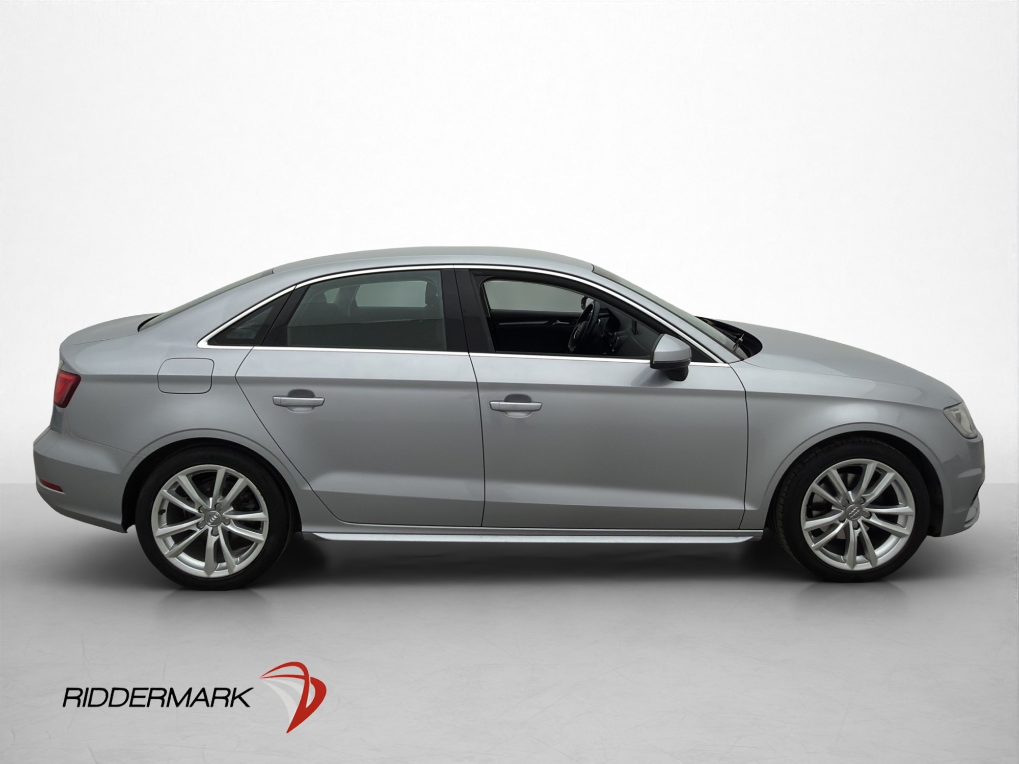Audi A3 2016, bild 6/57
