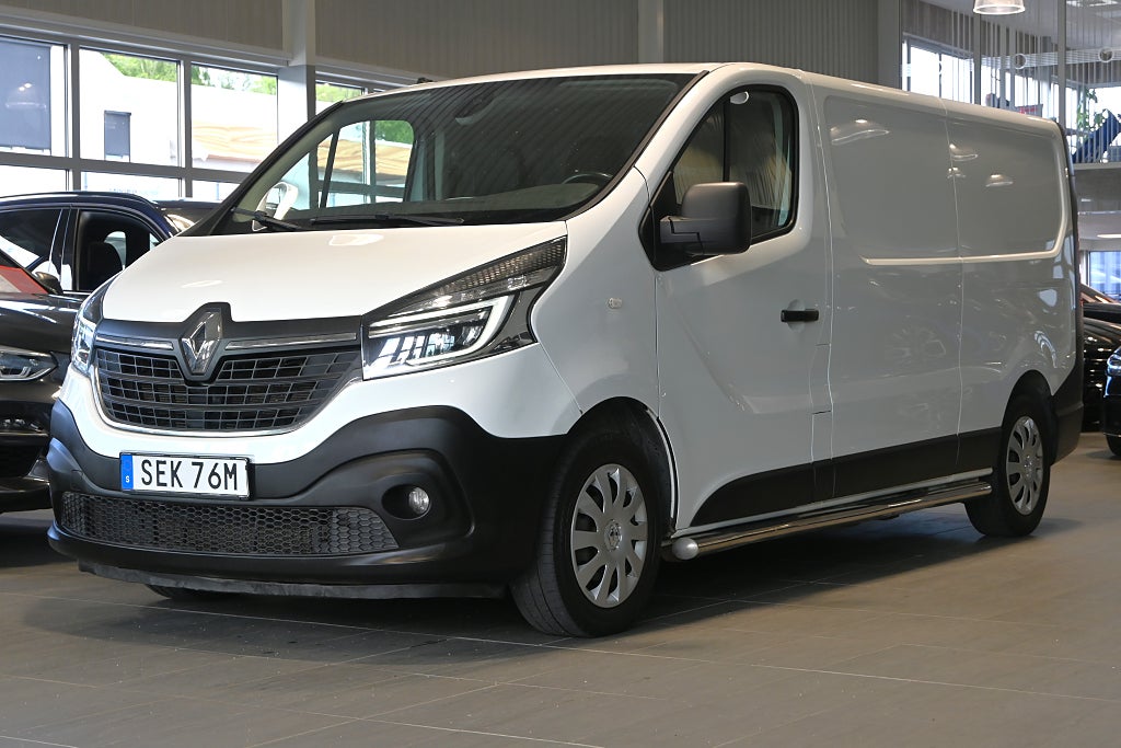 Renault trafic 3.0t 2.0 dCi EDC 170hk L2 Lång Drag Navi Kamera 