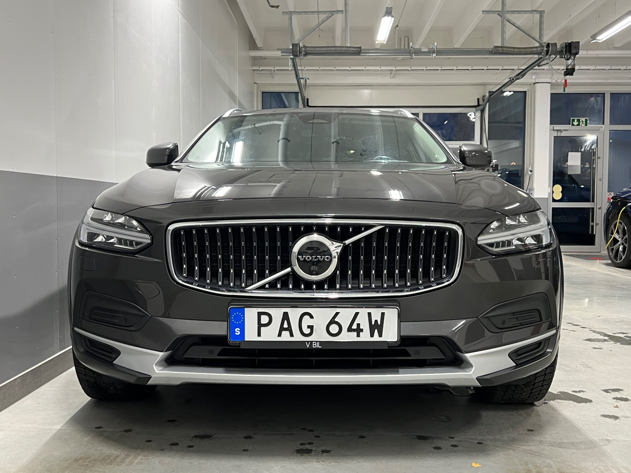 Volvo V90 Cross Country 2022, kuva 4/10