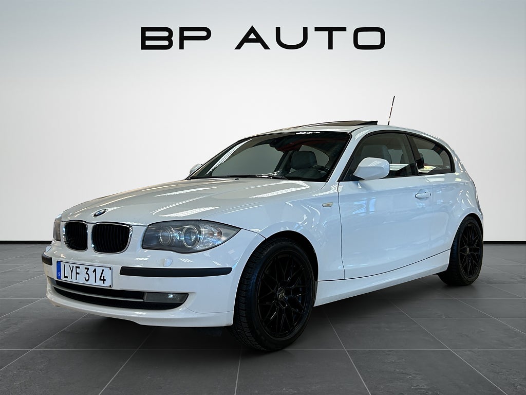 BMW 118d 3-dörrars Steptronic Nyservad Taklucka Drag Skinn