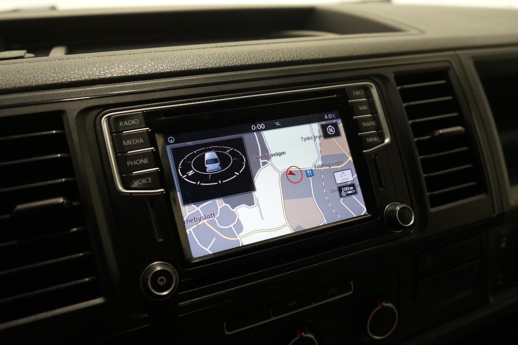Volkswagen Transporter T28 2.0 TDI 4Motion Automat Värmare Pluspaket 180hk