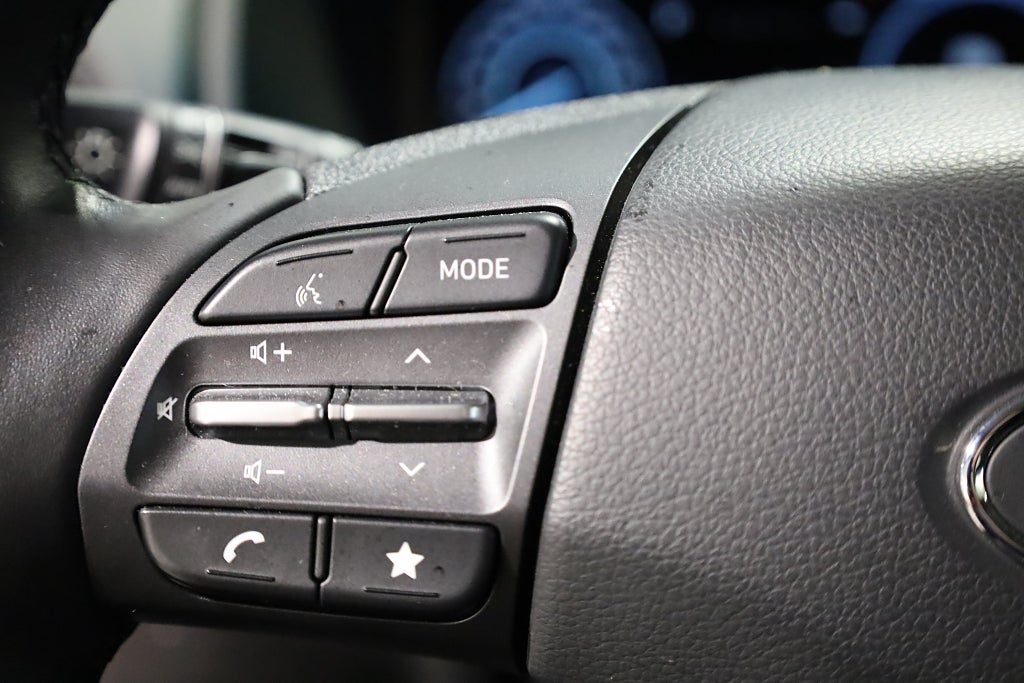 Hyundai Kona Hybrid 1,6 GDI 141hk Advanced Aut Navi Head Up Kamera 2021