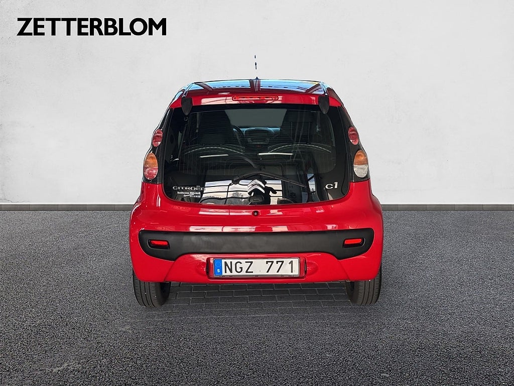 Halvkombi Citroen C1 4 av 14