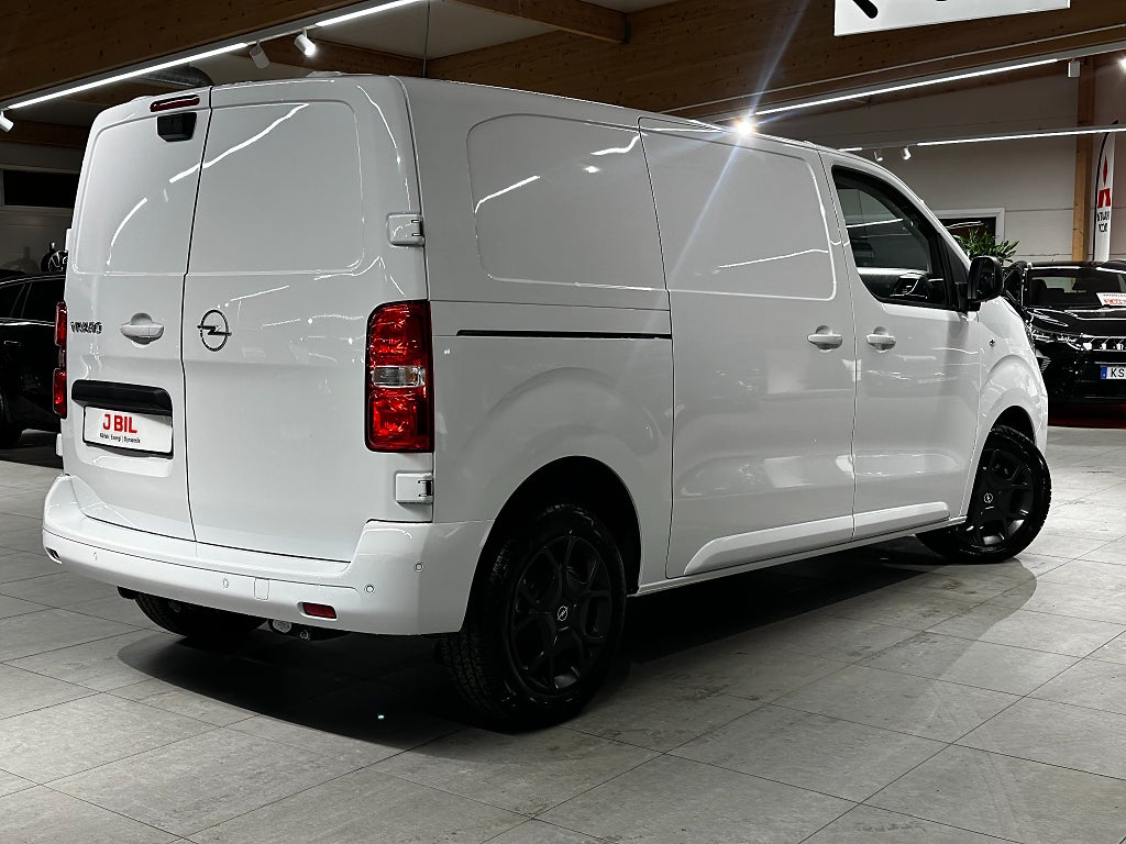 Bild på Opel Vivaro Elite 145hk Aut L2- EDITION! Värmare & Dragkrok