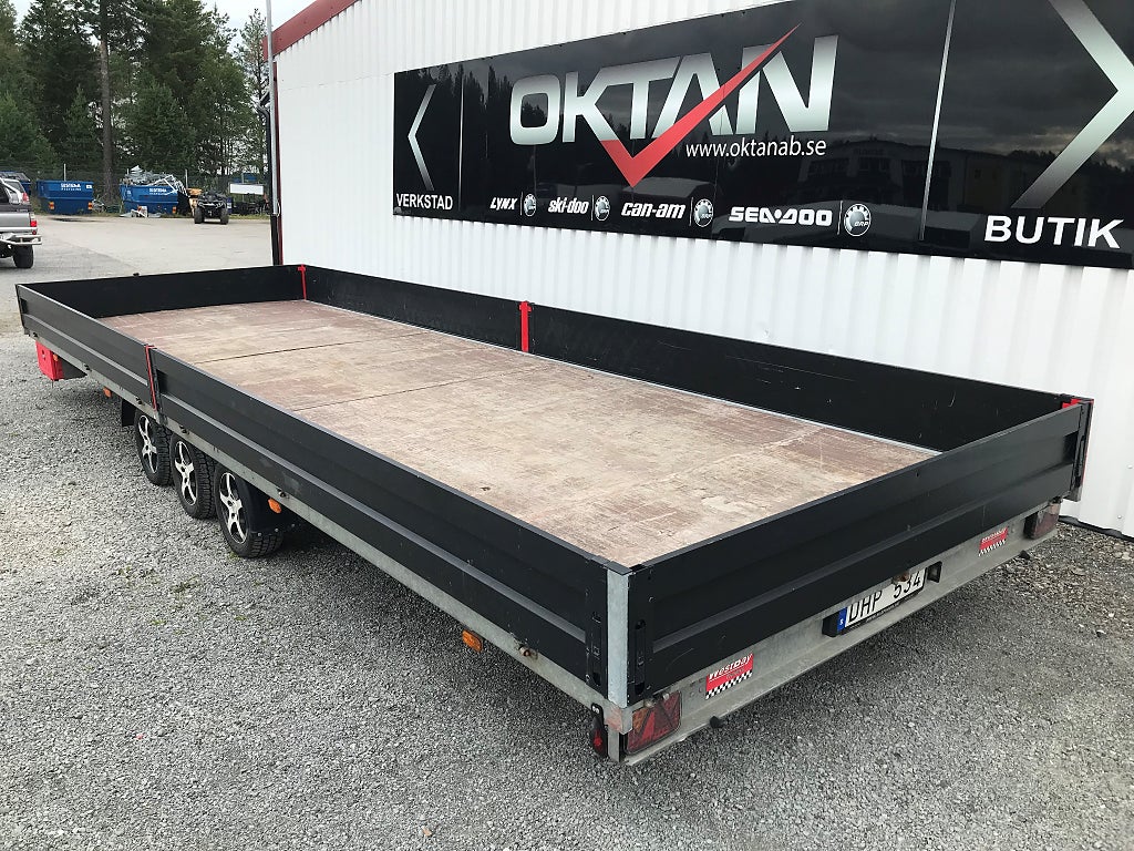 AGADOS / Westbay Donna B3 2012