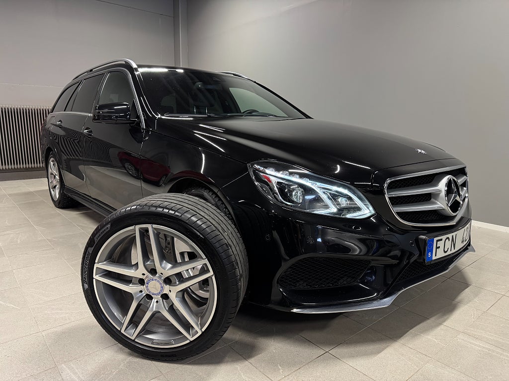 Mercedes-Benz E 220 T 7G-Tronic AMG Sport Keyless B-Kam Värmare Drag