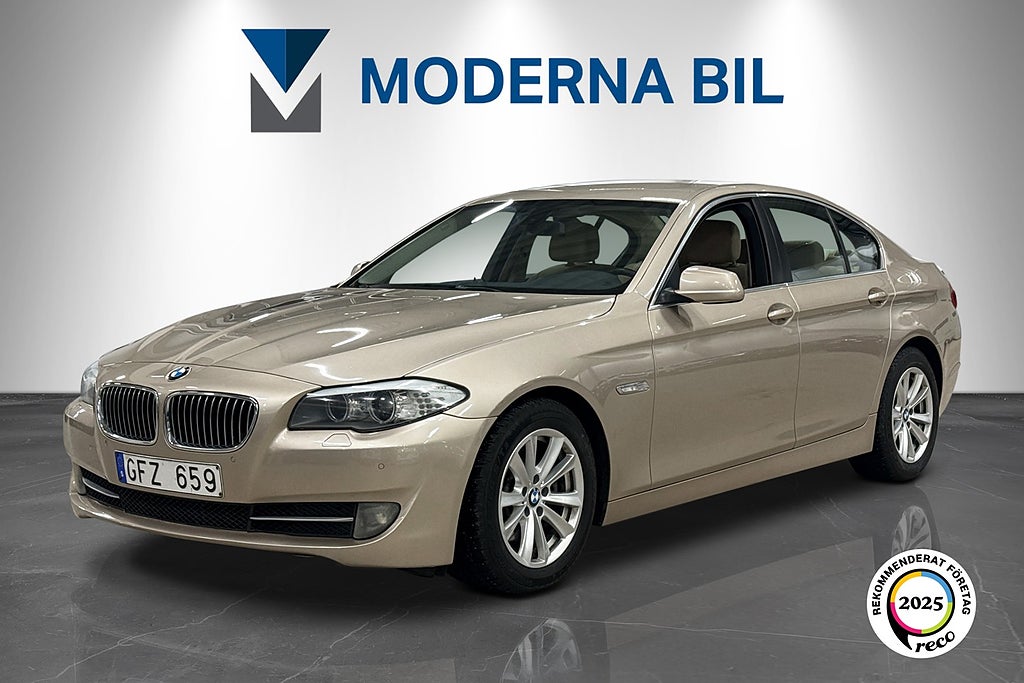 BMW 520d Sedan Steptronic 184hk PDC Elstol Nybesiktad Sv-såld