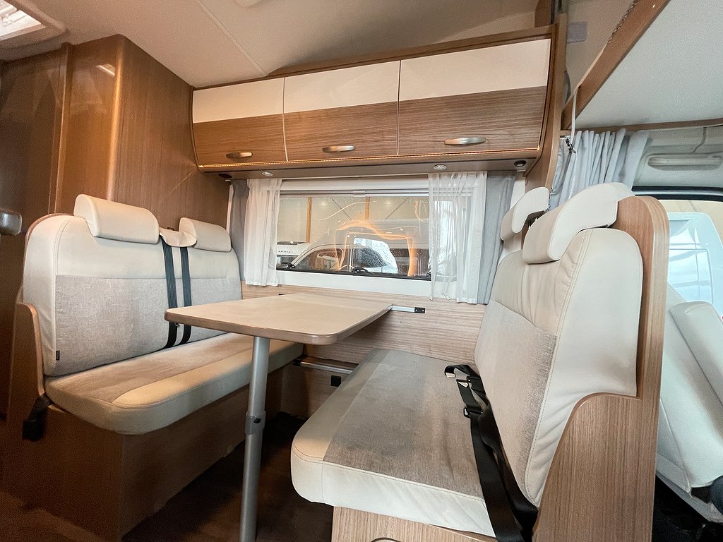 Carado A 464 / B-kort / 6 bältade / 6 Sovplatser /4495kr/mån - Carado