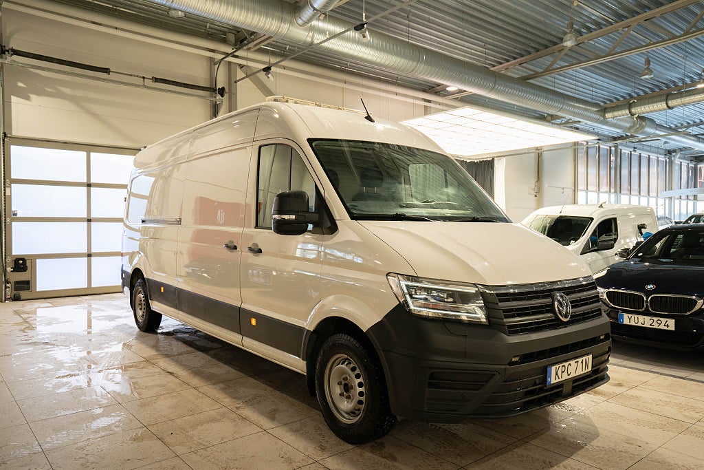 Volkswagen crafter TDI D-VÄRM L3H2 KAMERA DRAG CARPLAY MOMS 177hk