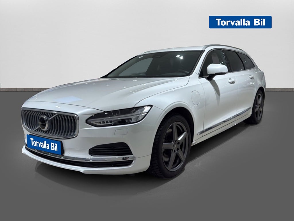 Volvo V90 Recharge T6 AWD *V-hjul + Drag*