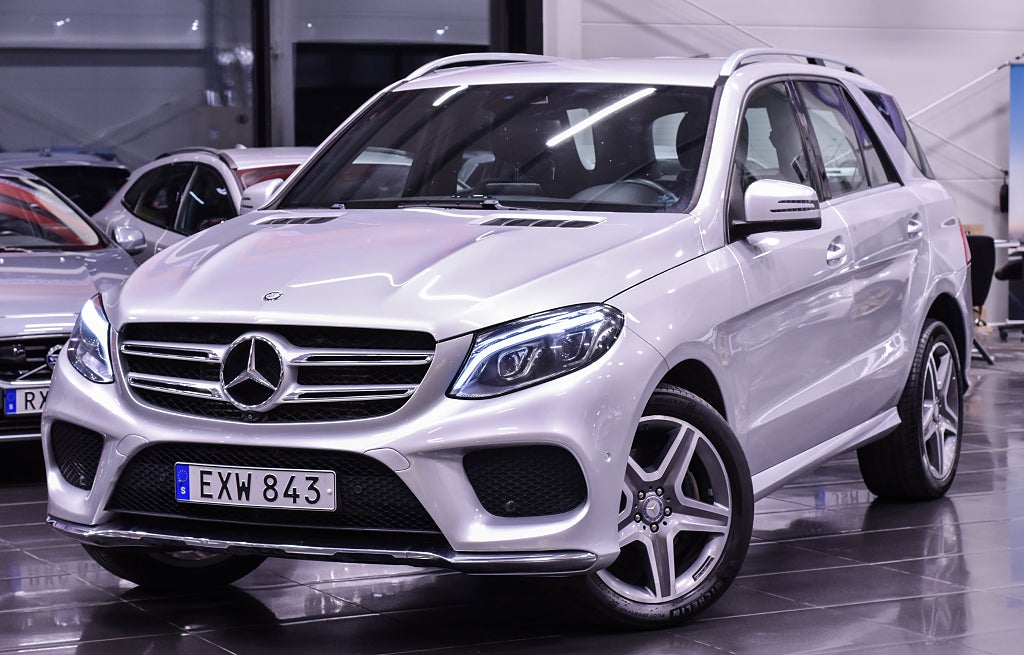 Mercedes-Benz GLE 350 d 4MATIC 9G-Tronic AMG Line Euro 6|360Kamera|1Ägare