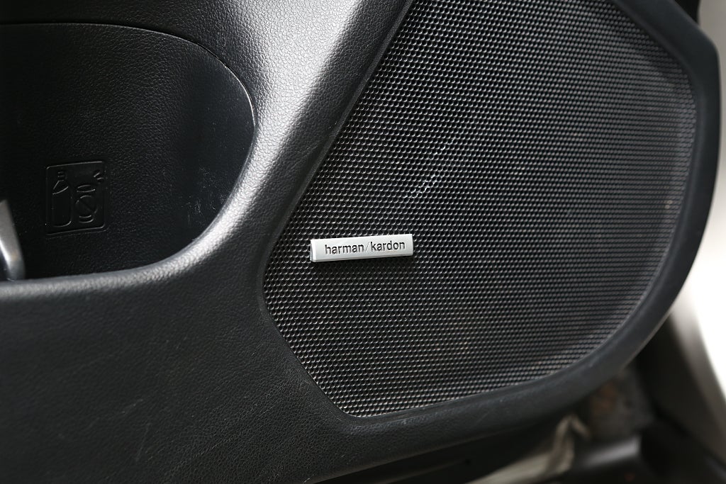 Subaru Outback 2,0D Summit AWD Aut H/K Skinn Motorv Drag 2016