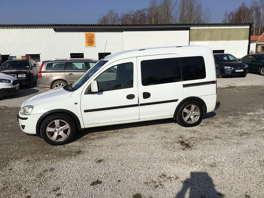 Opel Combo 1.6 CNG ecoFLEX Euro 4