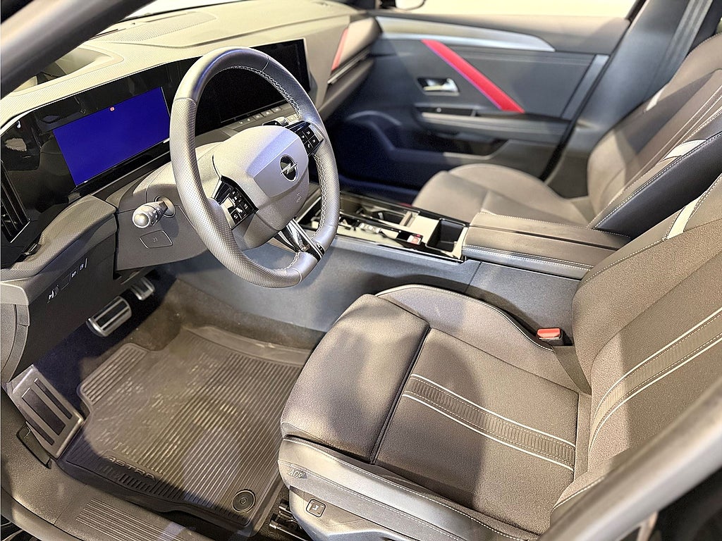 Bild på Opel Astra 5D GS-Line PHEV 180hk Aut - B-KAMERA, CARPLAY