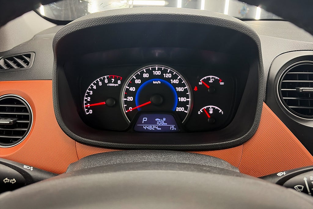 Hyundai i10 2016