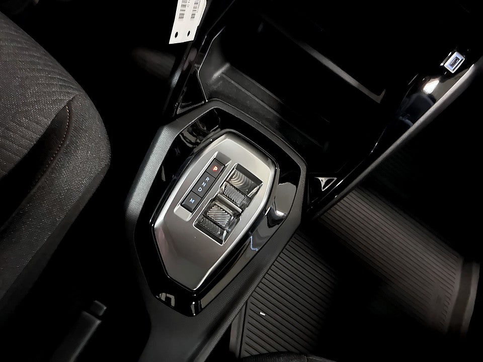 Bild på Peugeot 208 Style Hybrid 100hk Aut CARPLAY BACKSENSORER