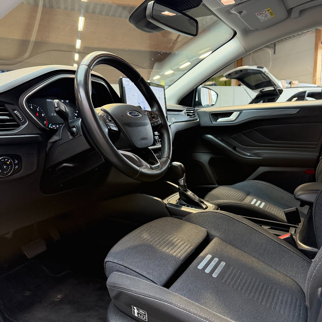 Ford Focus Active 1.0 EcoBoost E85 Hybrid Business Carplay B-kamer
