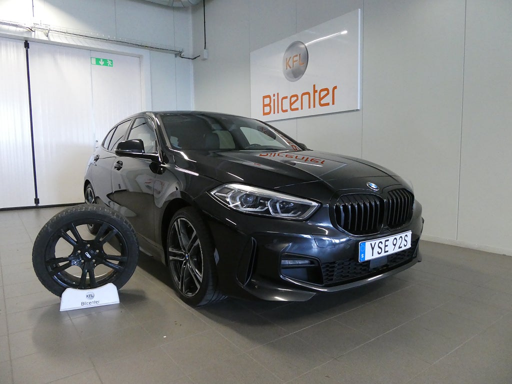 BMW 118I M Sport Aut-Parkeringssensor-LED-Ambiente-Rattvärme SoV