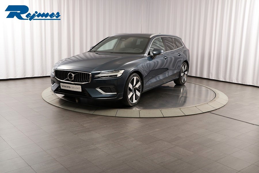 Volvo V60 Recharge T8 Plus Bright