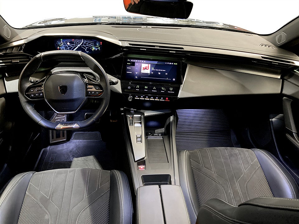 Bild på Peugeot 308 SW GT 1.2 PT 130hk Aut - B-KAMERA, CARPLAY