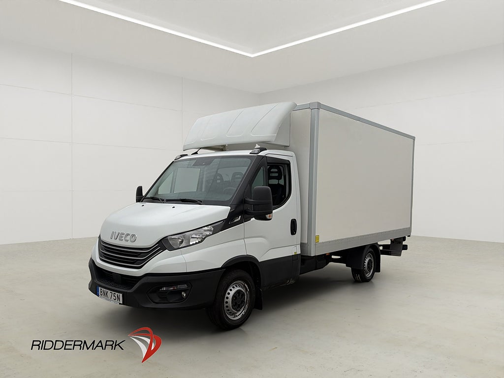 Iveco Daily BAKGAVELLYFT Sidodörr Värmare 3-Sits A/C Moms
