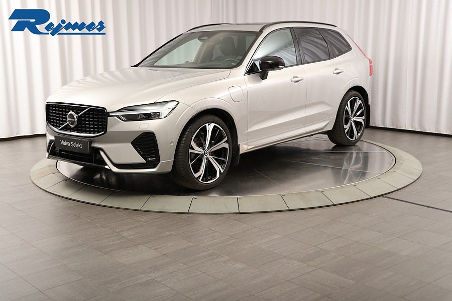 Volvo XC60 T6 Ultra Dark