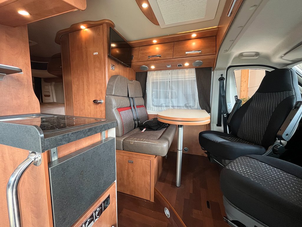Carthago Malibu / Automat 150hk / Under 6m / B-kort - Carthago