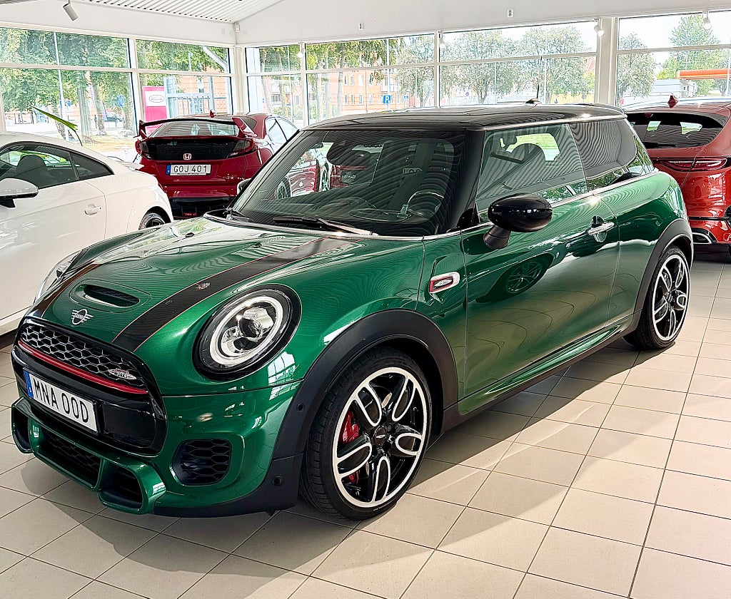 MINI John Cooper Works 3-d / Fullutrustad