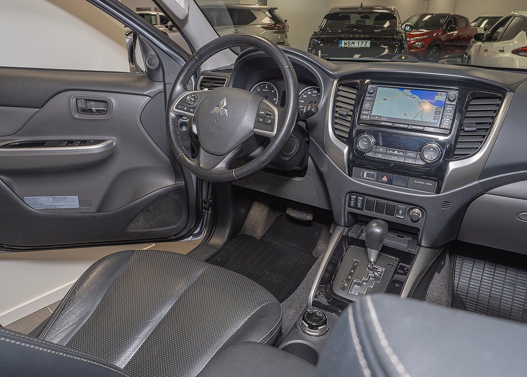 Mitsubishi L200 2016 - miniatyr 5